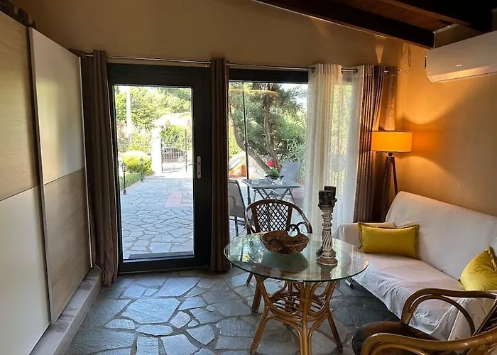 ανεμώνη Leptokaryá